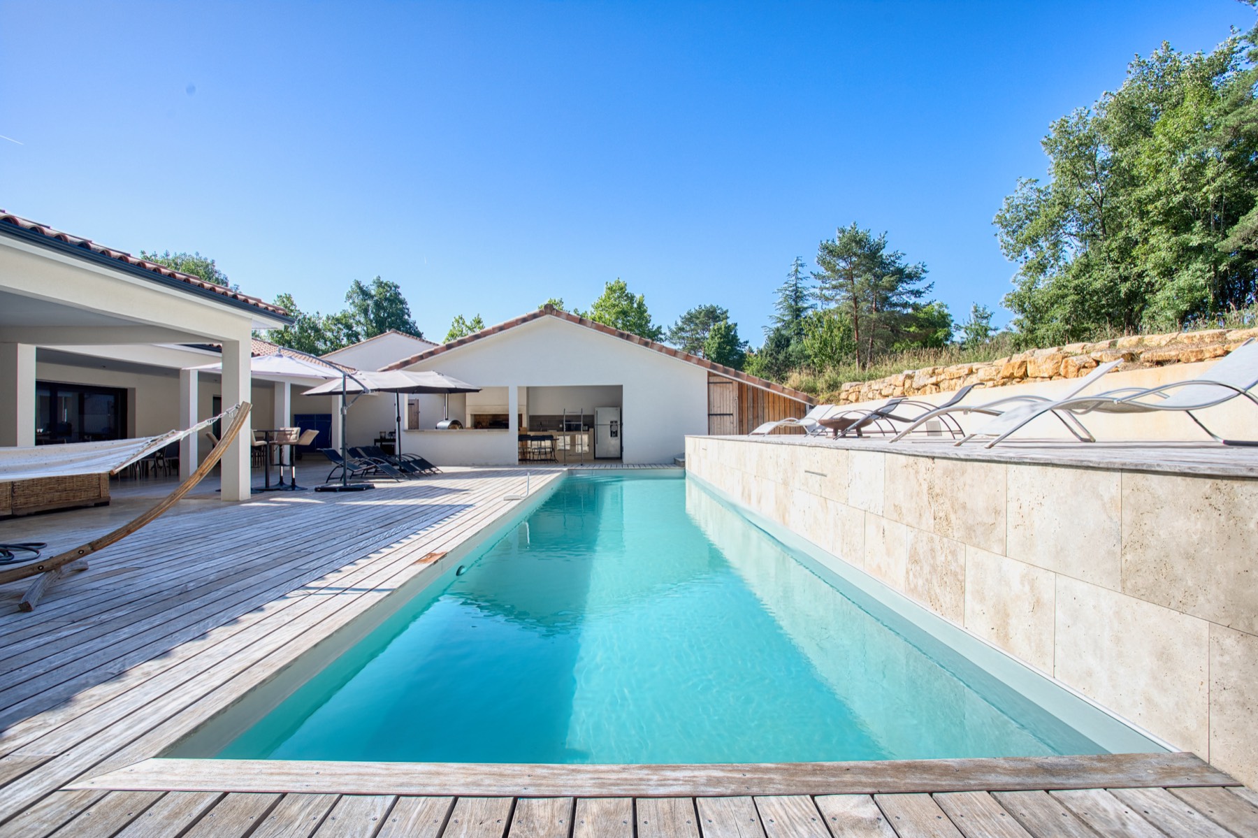 Maison traditionnelle en Dordogne rénovée par Neo Construction 24 à Périgueux